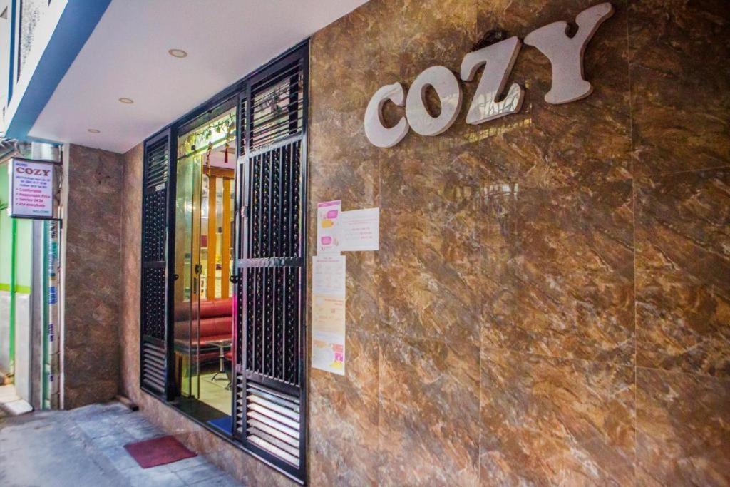 Hotel Cozy Ho Chi Minh City Exterior photo